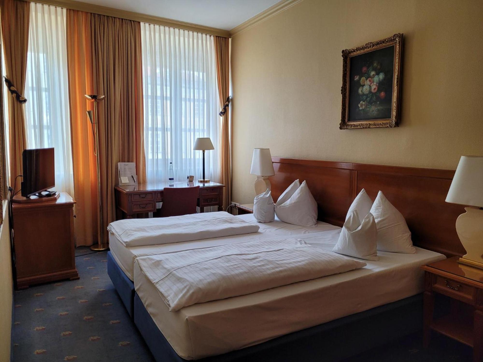 Goldene Sonne Hotel Landshut