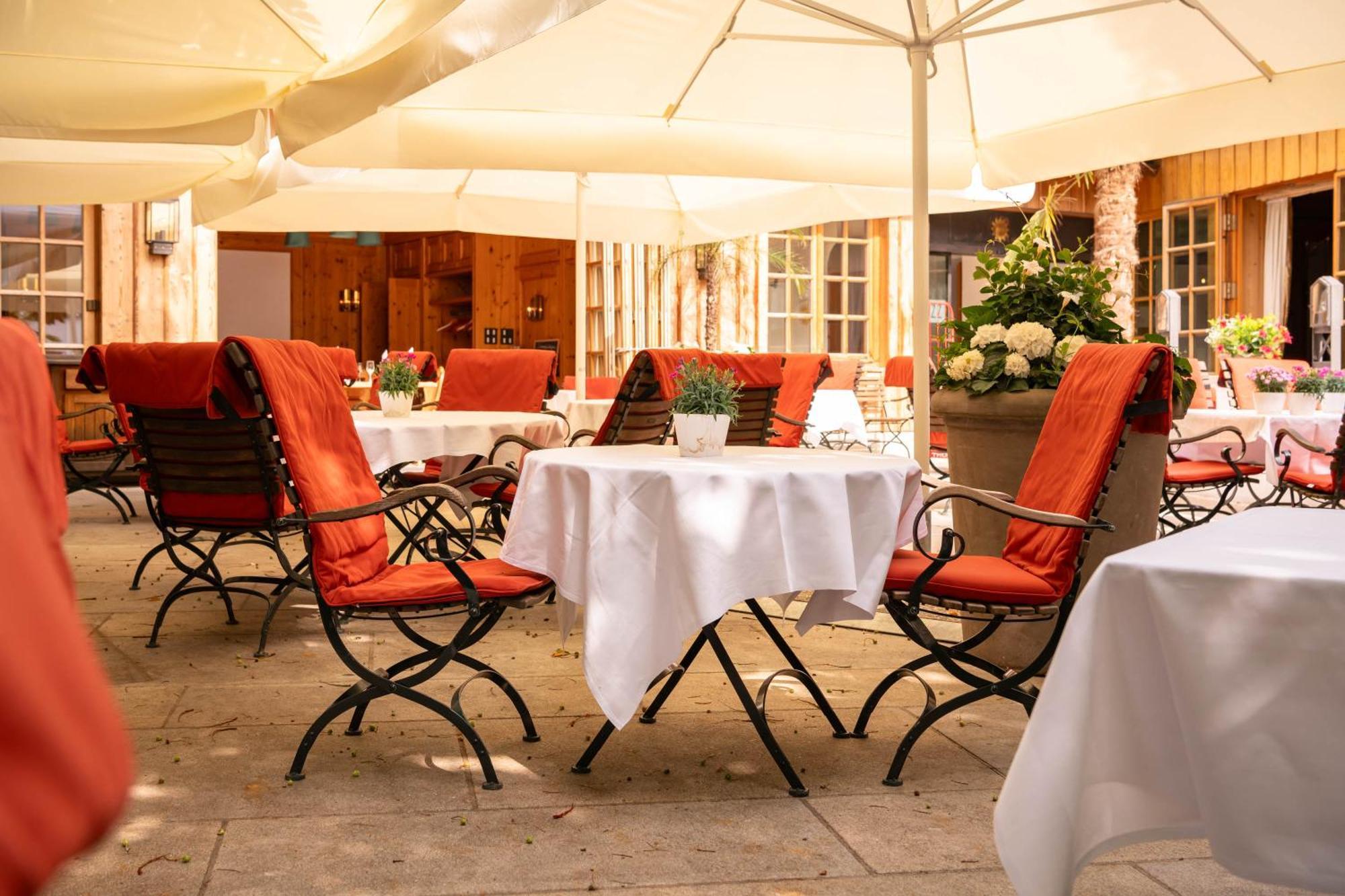 Hotel Goldene Sonne 4*